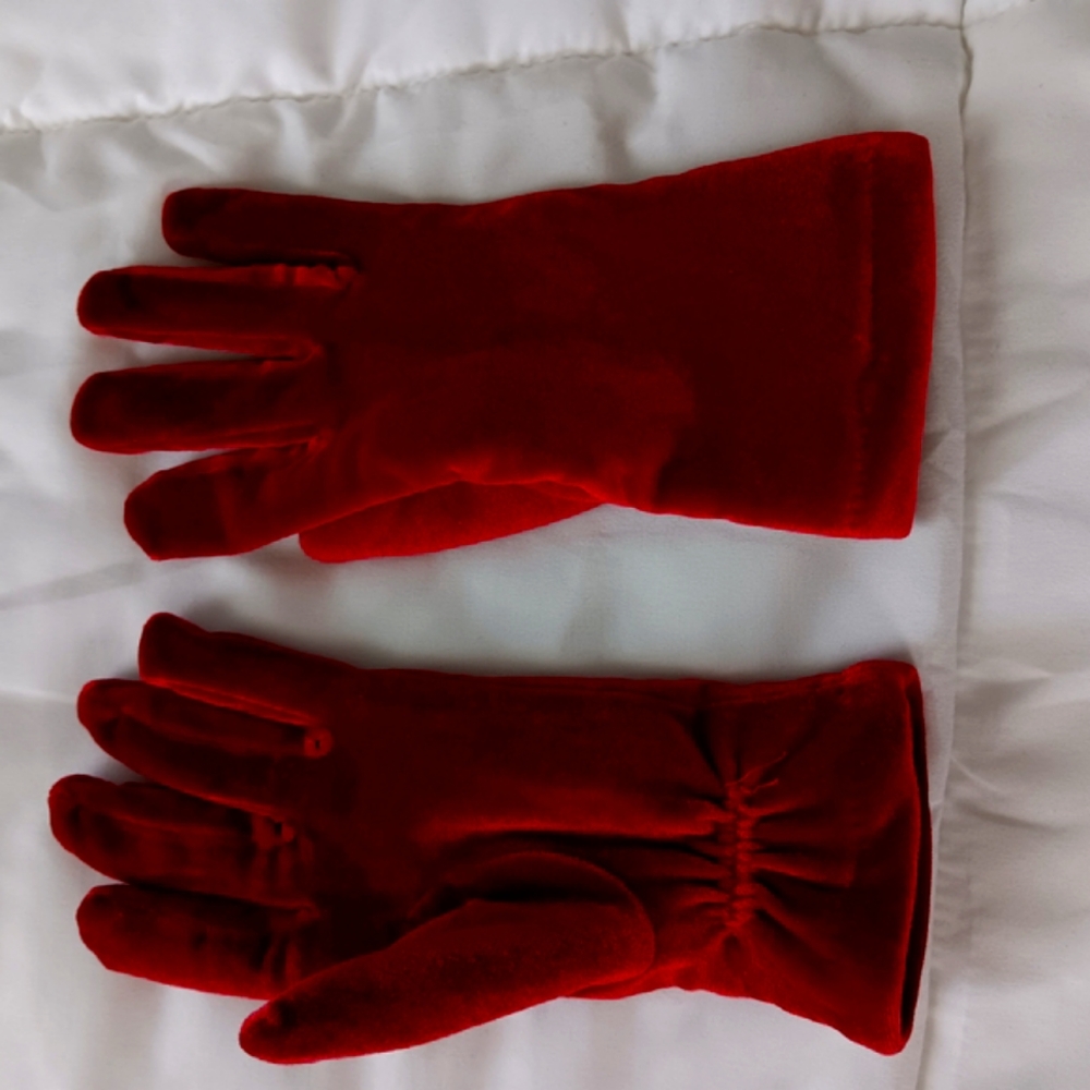 Women Velvet Gloves